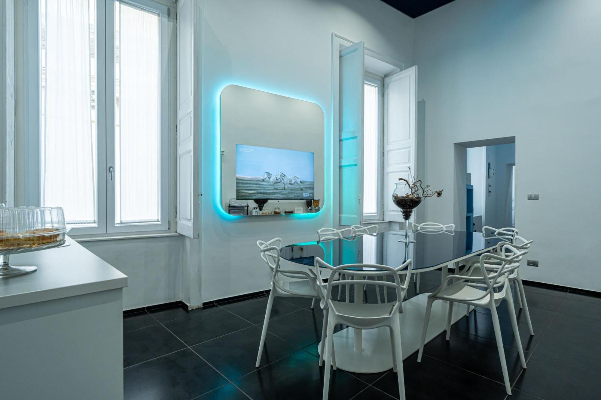 Skyhouse Chiatamone Bed & Breakfast Naples Exterior photo